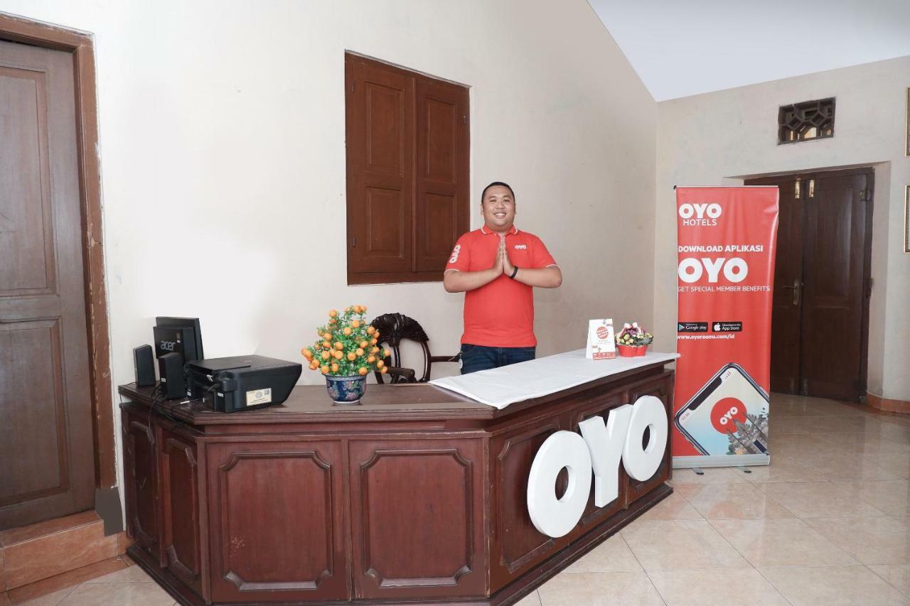 Oyo 405 Wisma Yosoputro Tanjungtirto Esterno foto