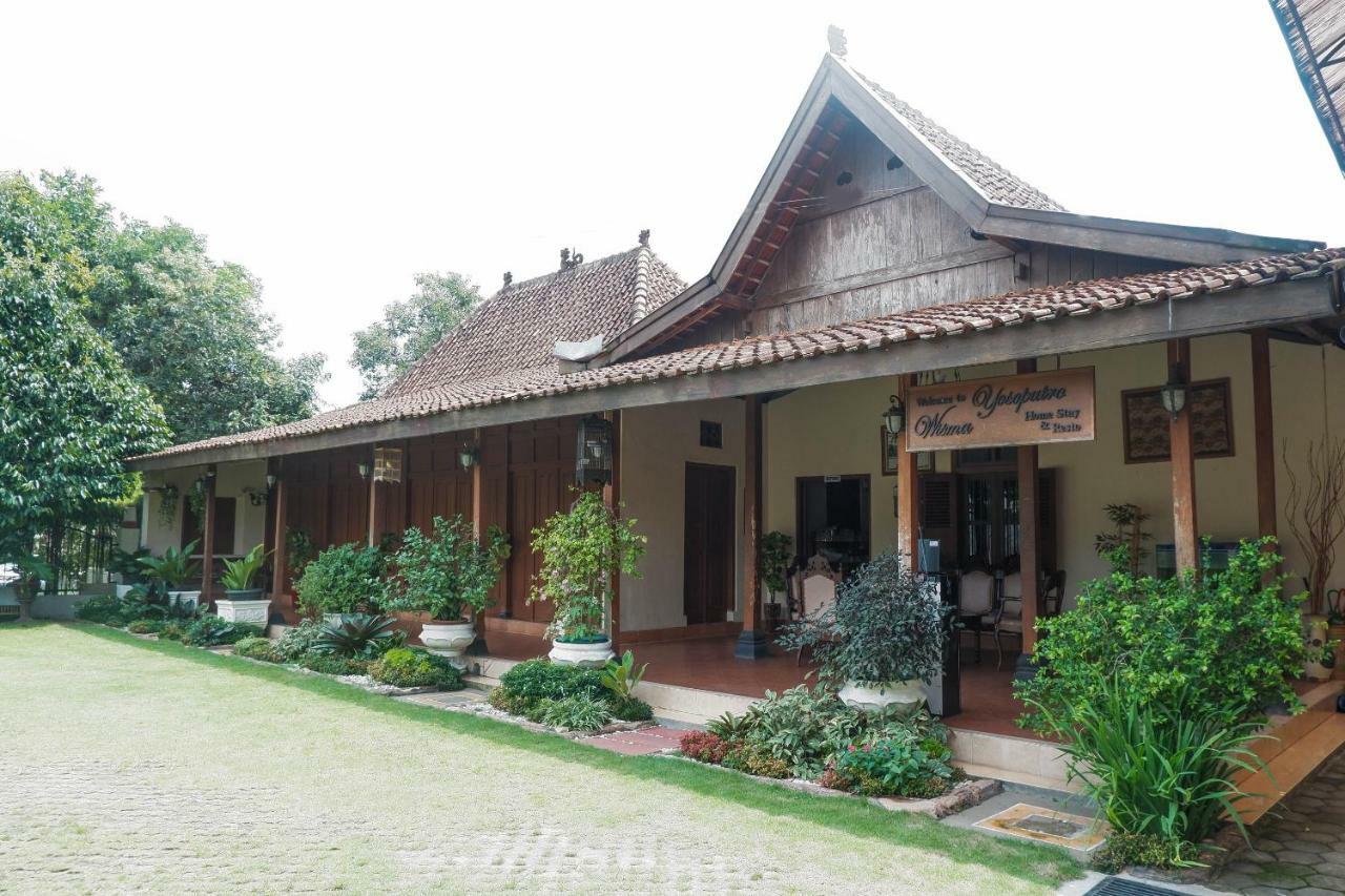 Oyo 405 Wisma Yosoputro Tanjungtirto Esterno foto